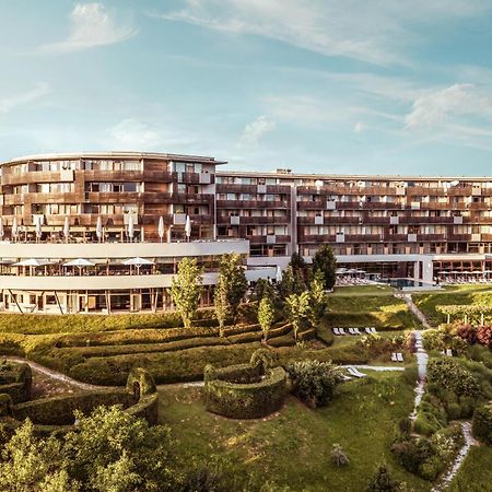 Falkensteiner Balance Resort Stegersbach - Adults Only 외부 사진 The new building of the University Hospital of Western Ontario