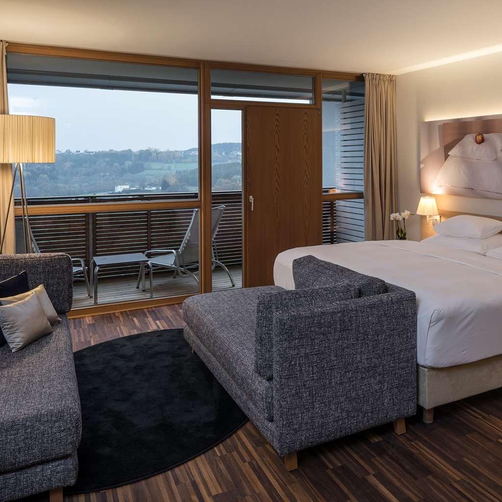 Falkensteiner Balance Resort Stegersbach - Adults Only 객실 사진 A room at the Hotel